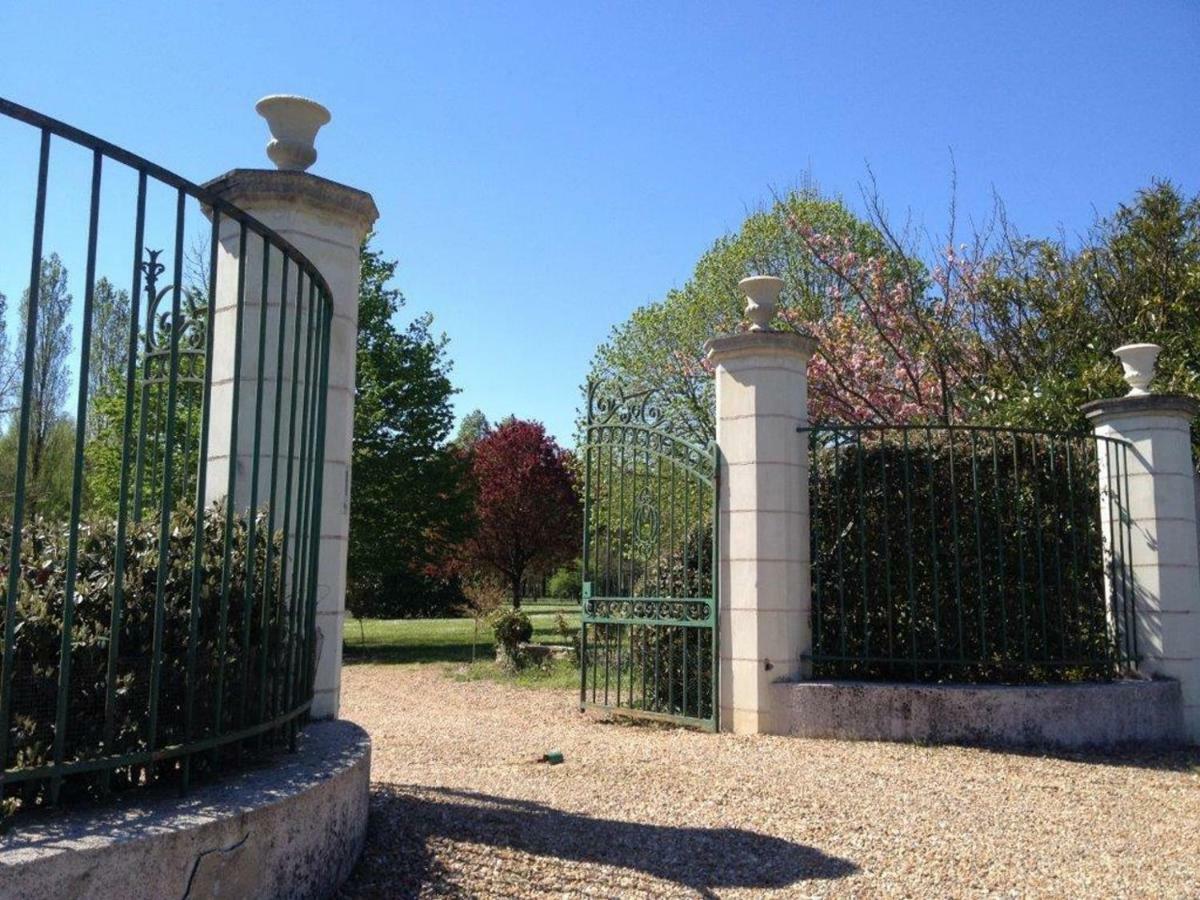 拉玛热勒住宿加早餐旅馆 Avrillé-les-Ponceaux 外观 照片